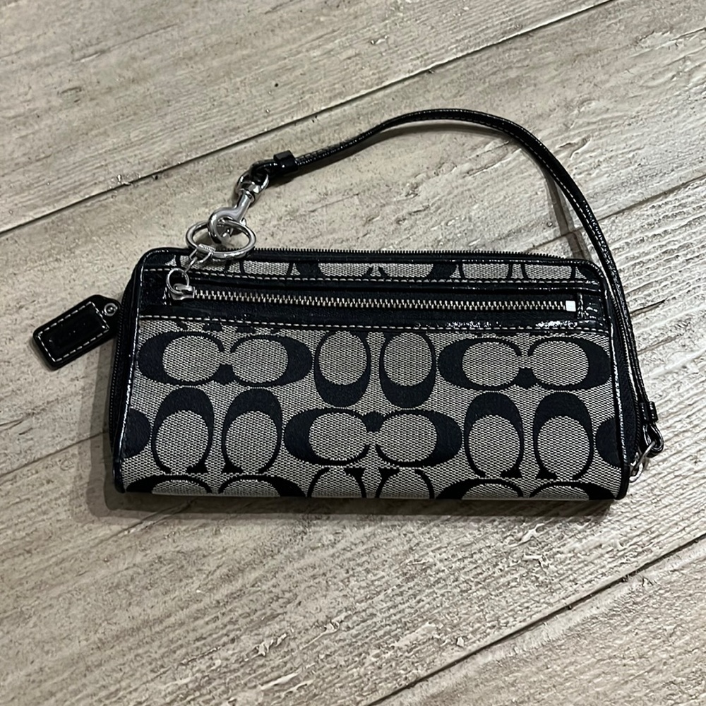 Coach signature wallet